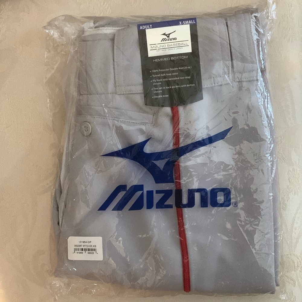 Men’s Mizuno baseball pants x-small